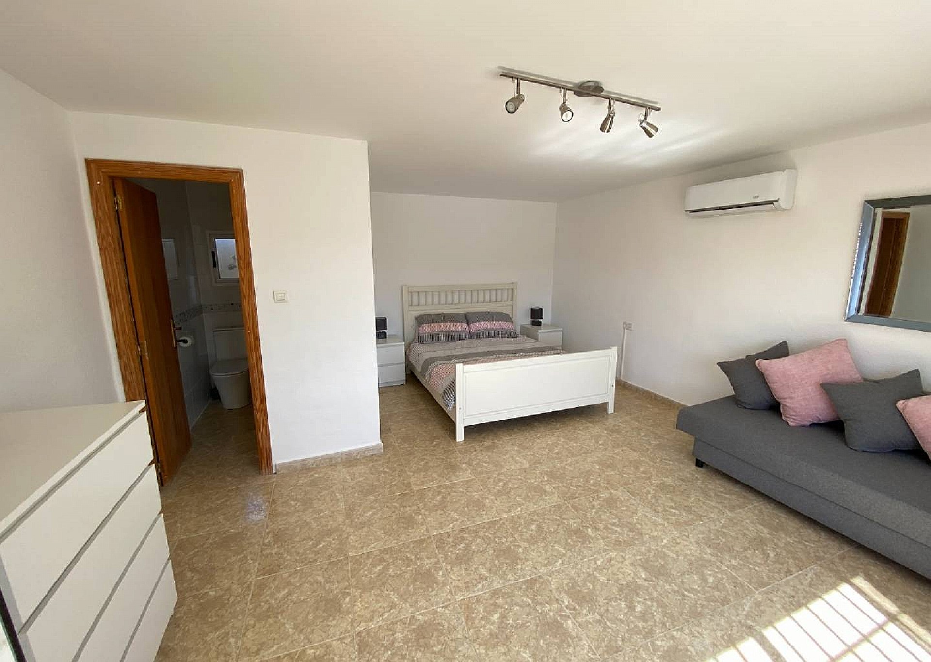 Villa te koop in Alicante 18