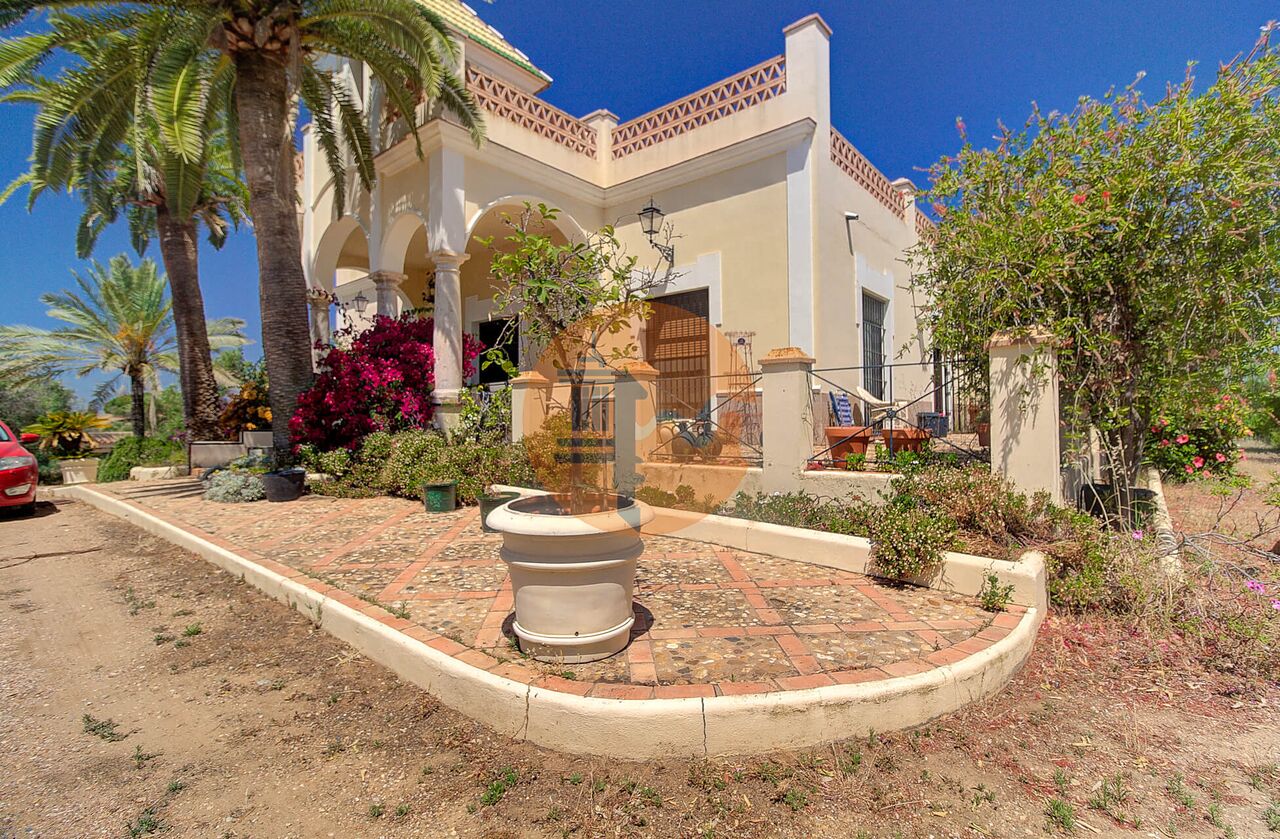 Villa for sale in Huelva and its coast 52