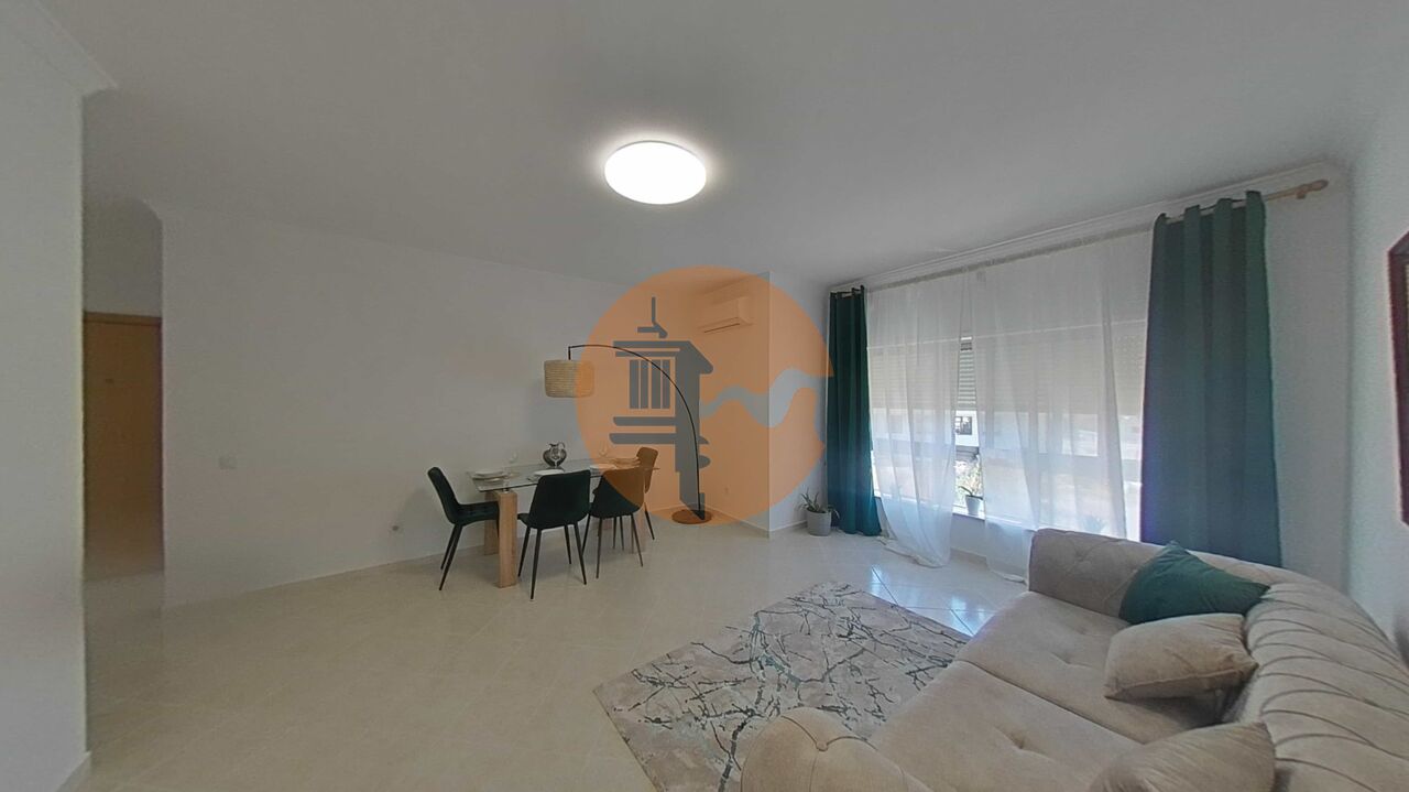Appartement te koop in Faro 28