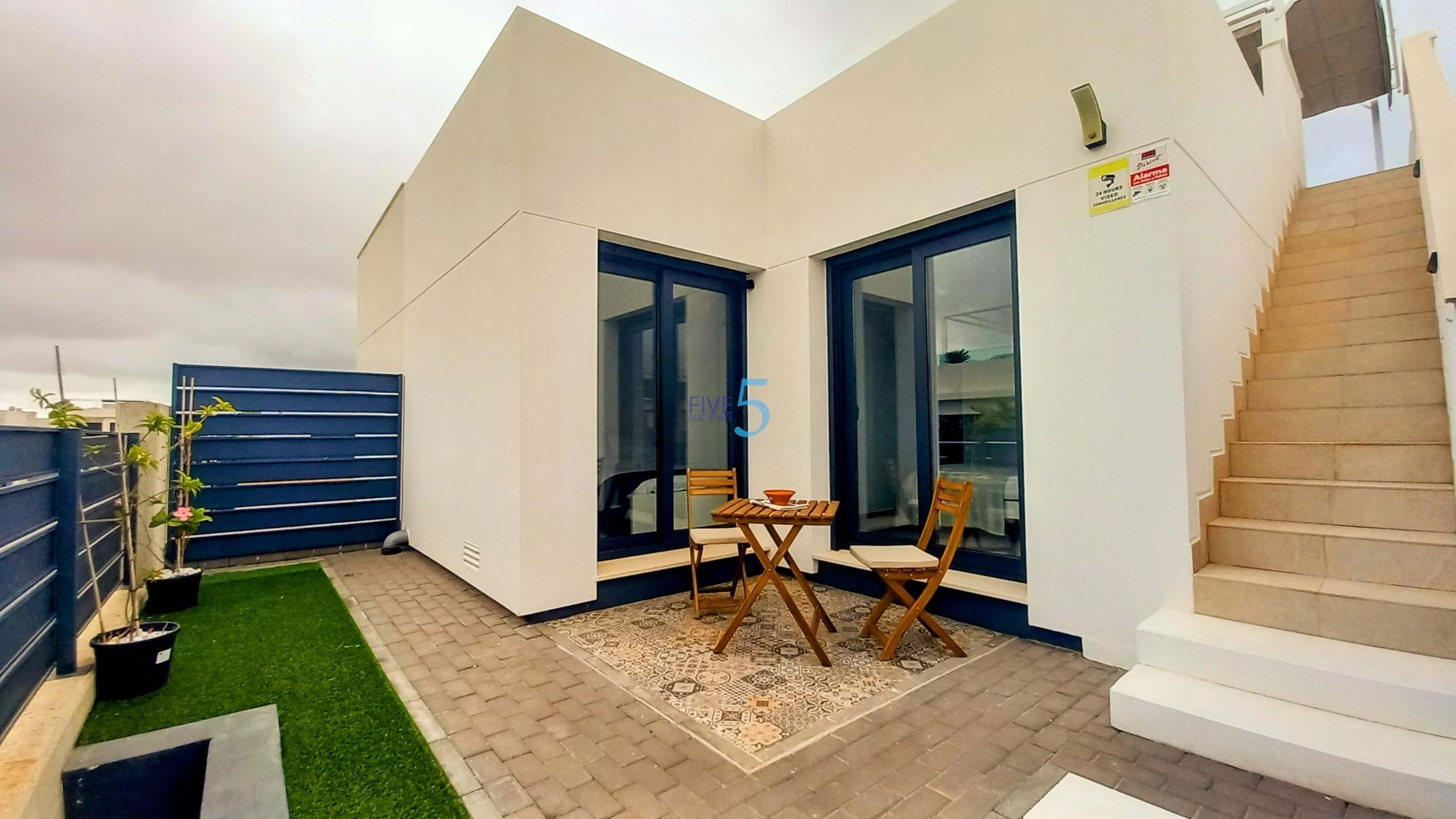 Townhouse for sale in Alicante 17