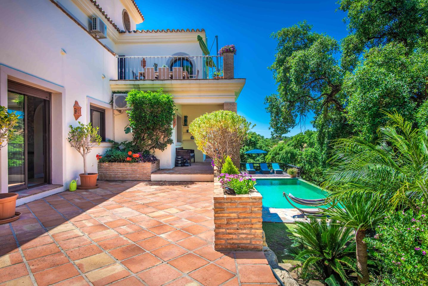 Villa te koop in Estepona 5