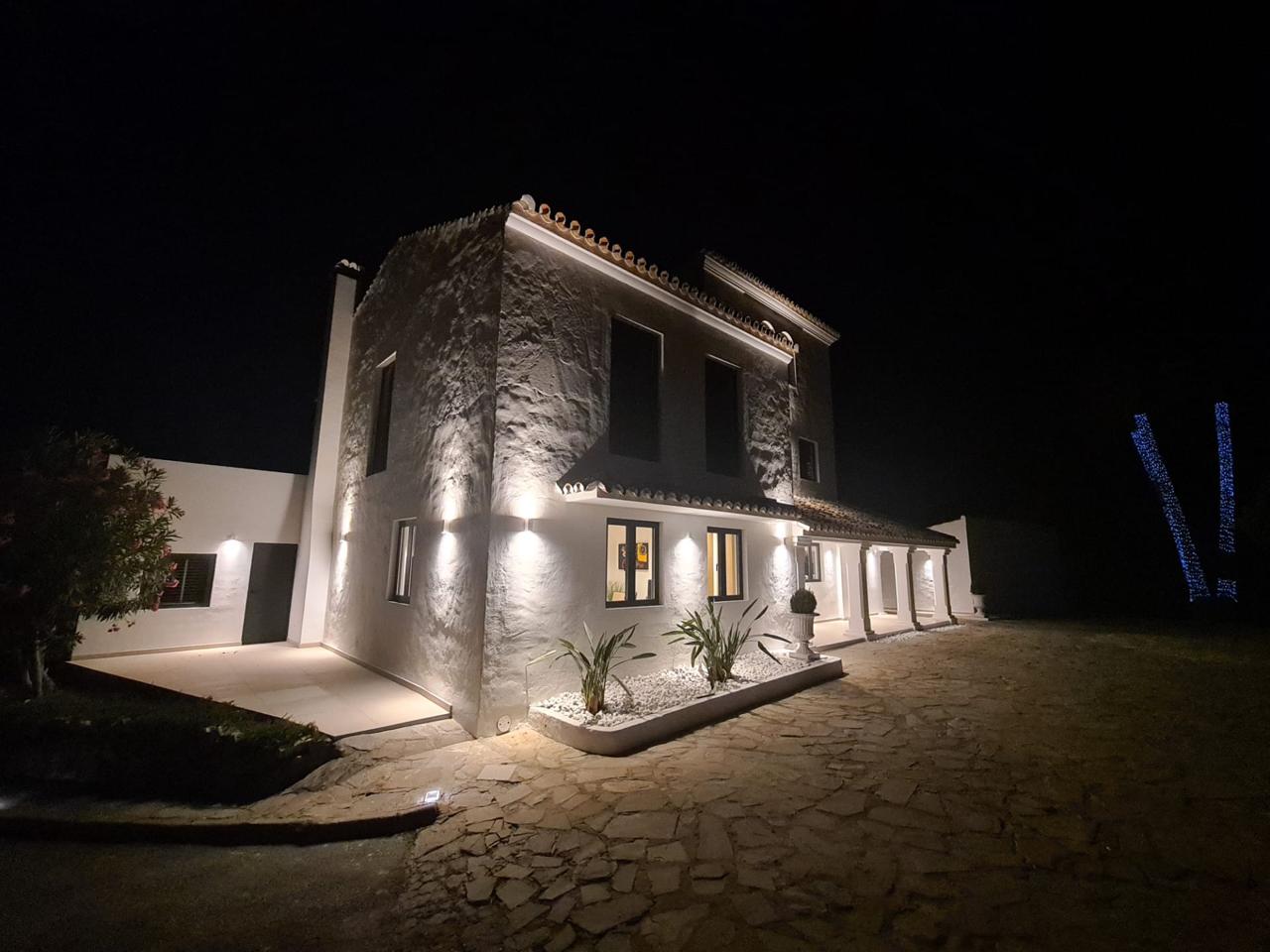 Countryhome for sale in Estepona 50