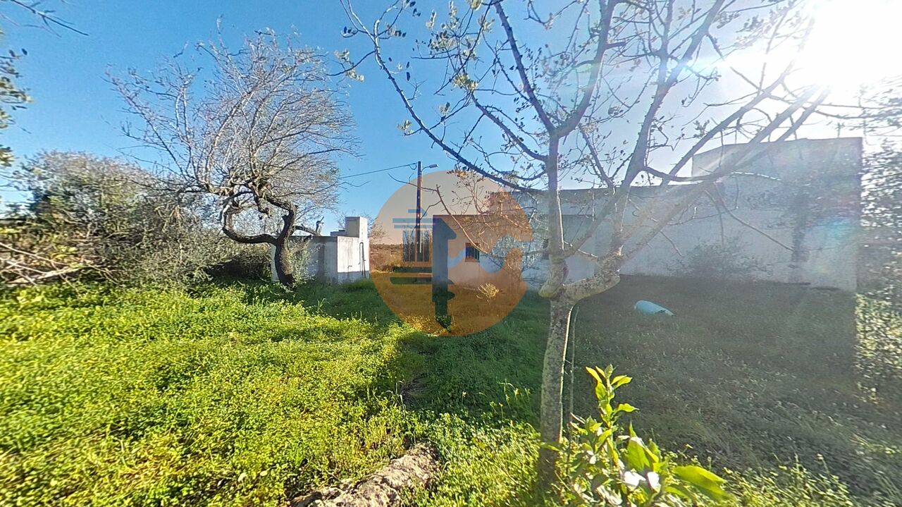 Plot for sale in Olhão 19