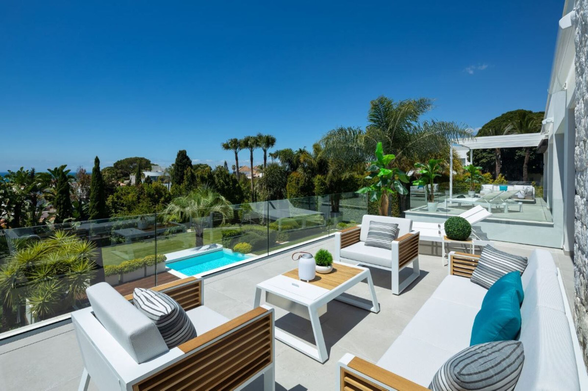 Villa for sale in Marbella - San Pedro and Guadalmina 19