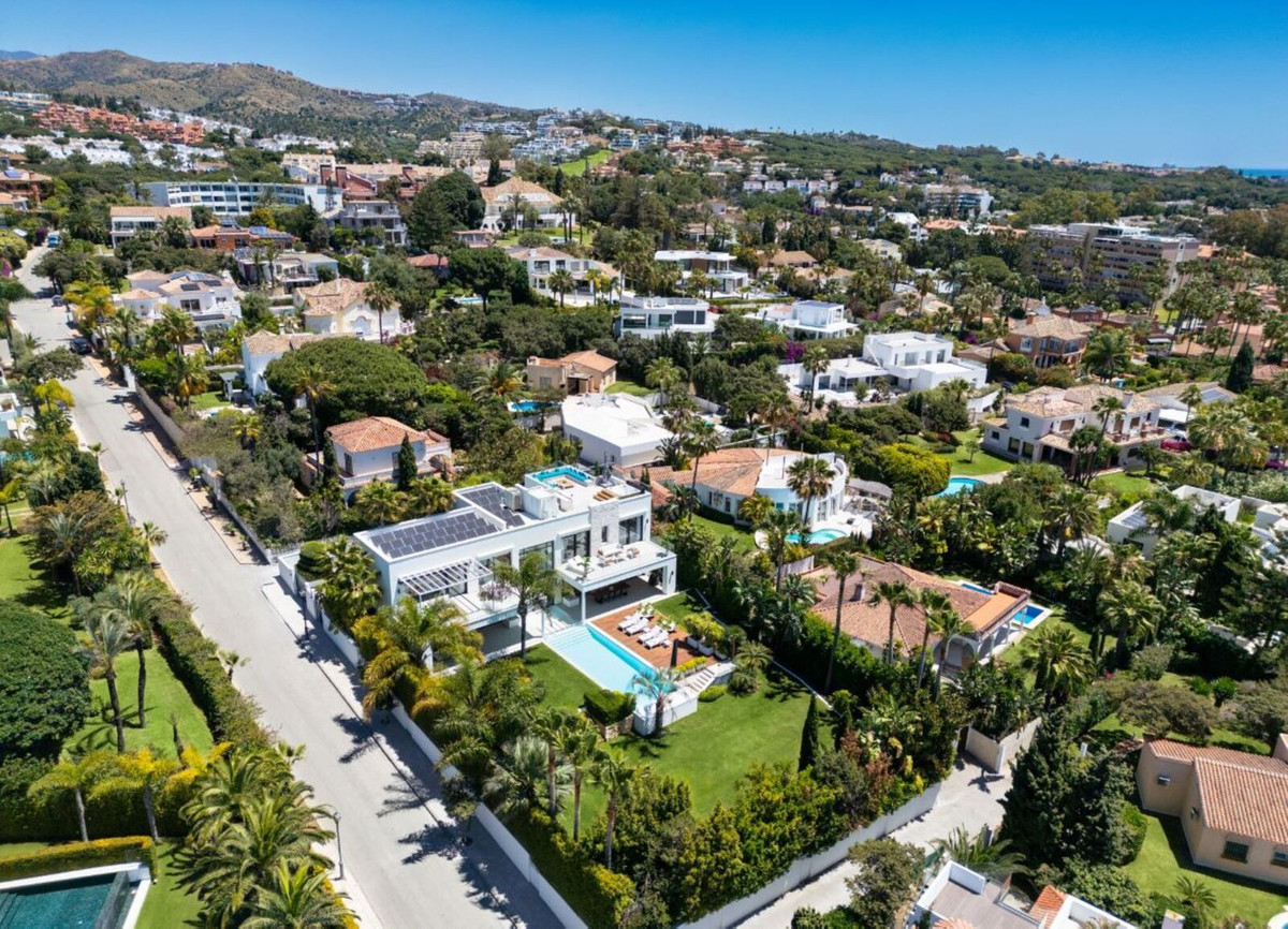 Villa for sale in Marbella - San Pedro and Guadalmina 36