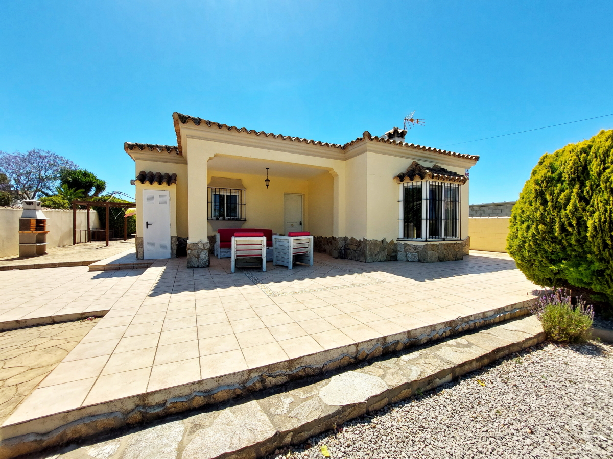 Villa te koop in Chiclana de la Frontera and surroundings 2