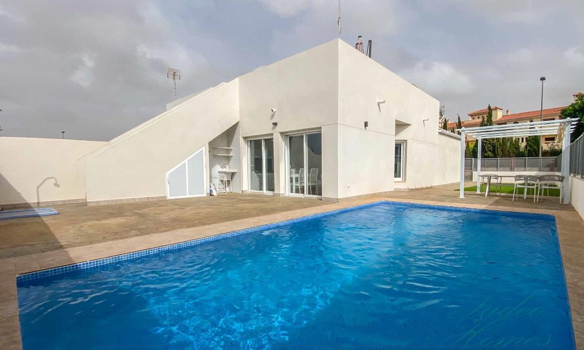 Villa à vendre à Los Alcázares 7