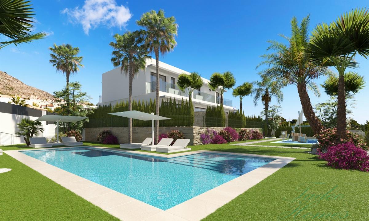 Villa for sale in Alicante 1