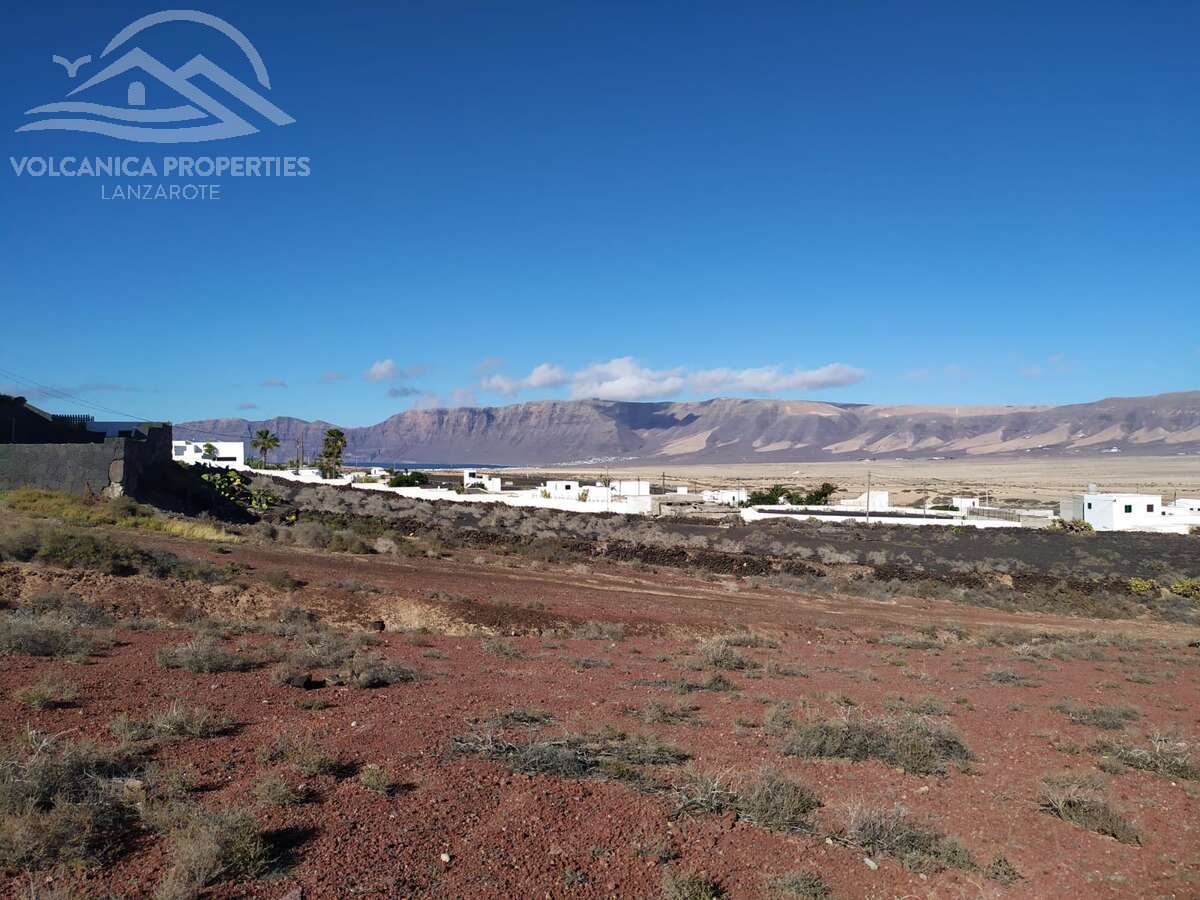 Plot en venta en Lanzarote 1