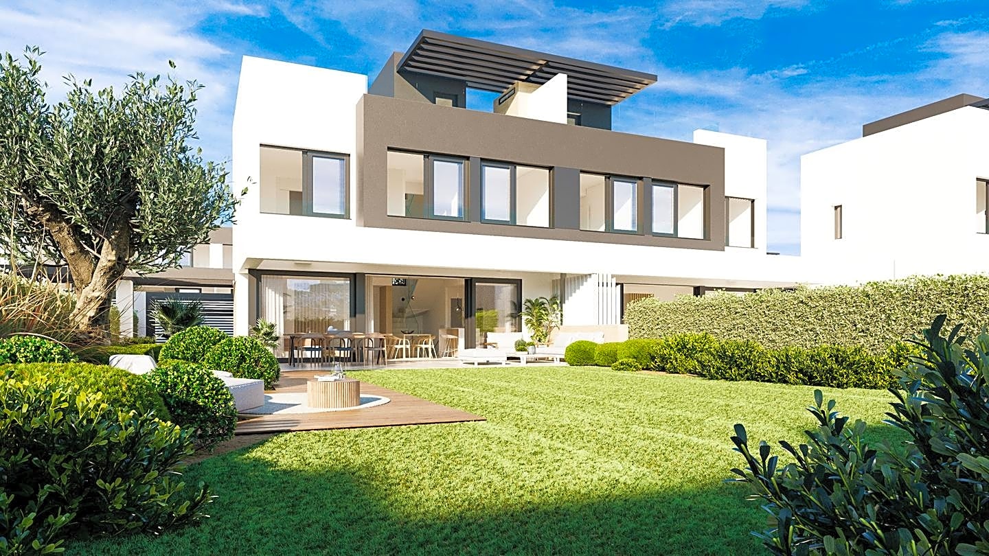 Villa for sale in Estepona 11