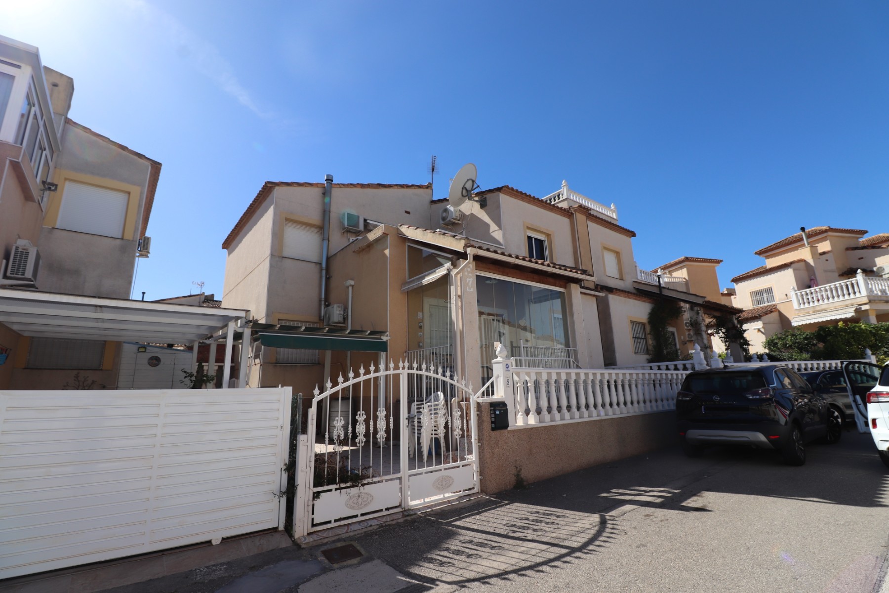 Townhouse na sprzedaż w Alicante 1