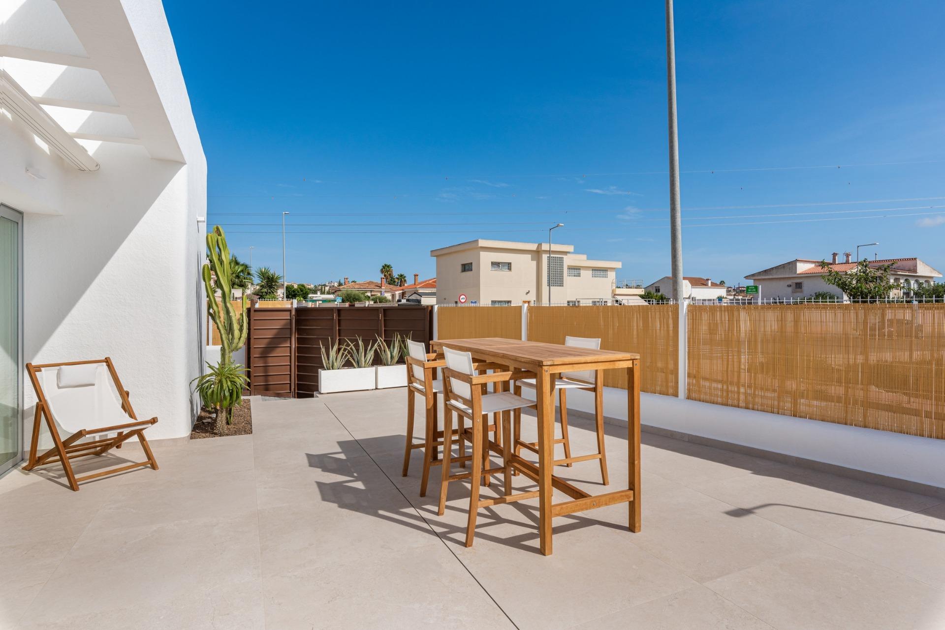 Villa for sale in Alicante 4