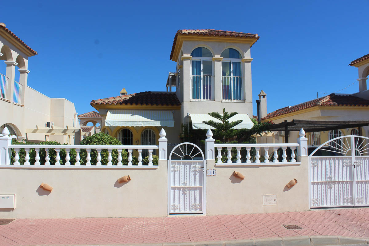 Townhouse te koop in Ciudad Quesada 1