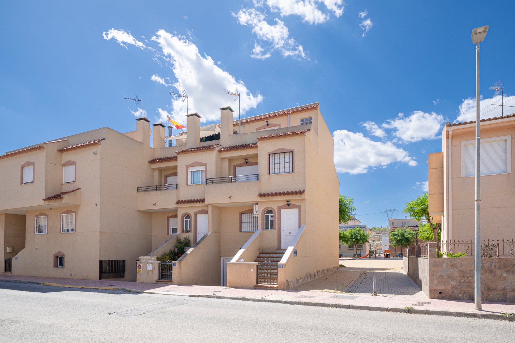 Reihenhaus zum Verkauf in Alicante 1