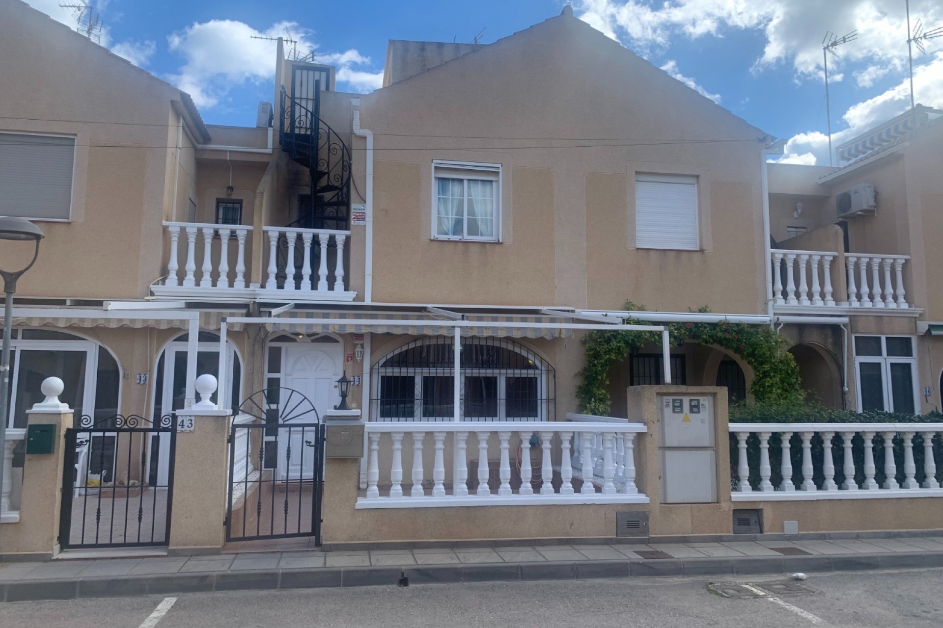 Townhouse te koop in Torrevieja and surroundings 1