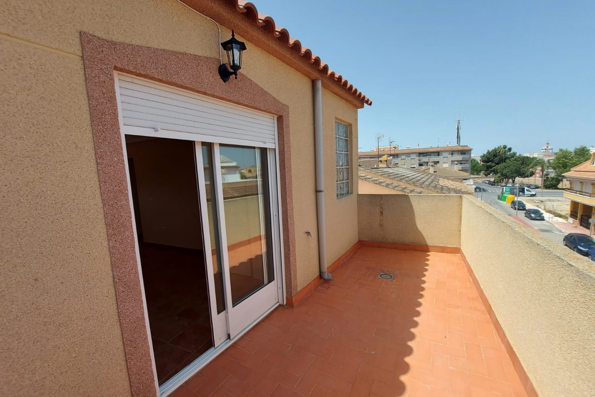 Adosada en venta en Alicante 31