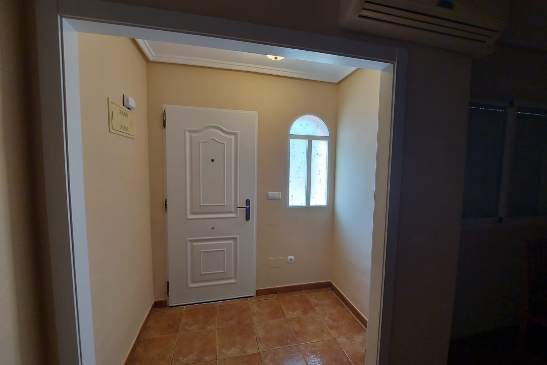 Adosada en venta en Alicante 35