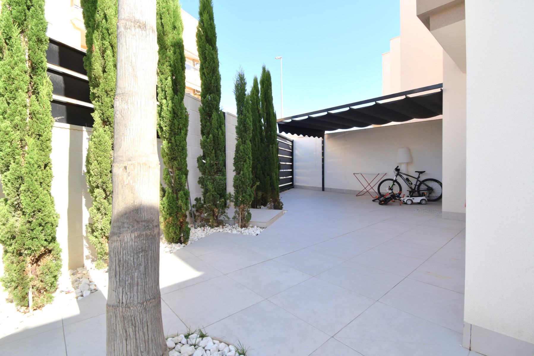 Villa for sale in Alicante 24