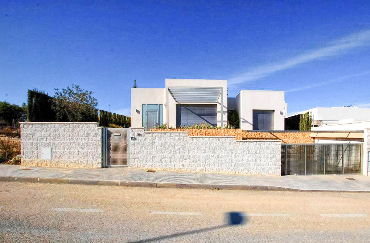 Villa à vendre à Alicante 16