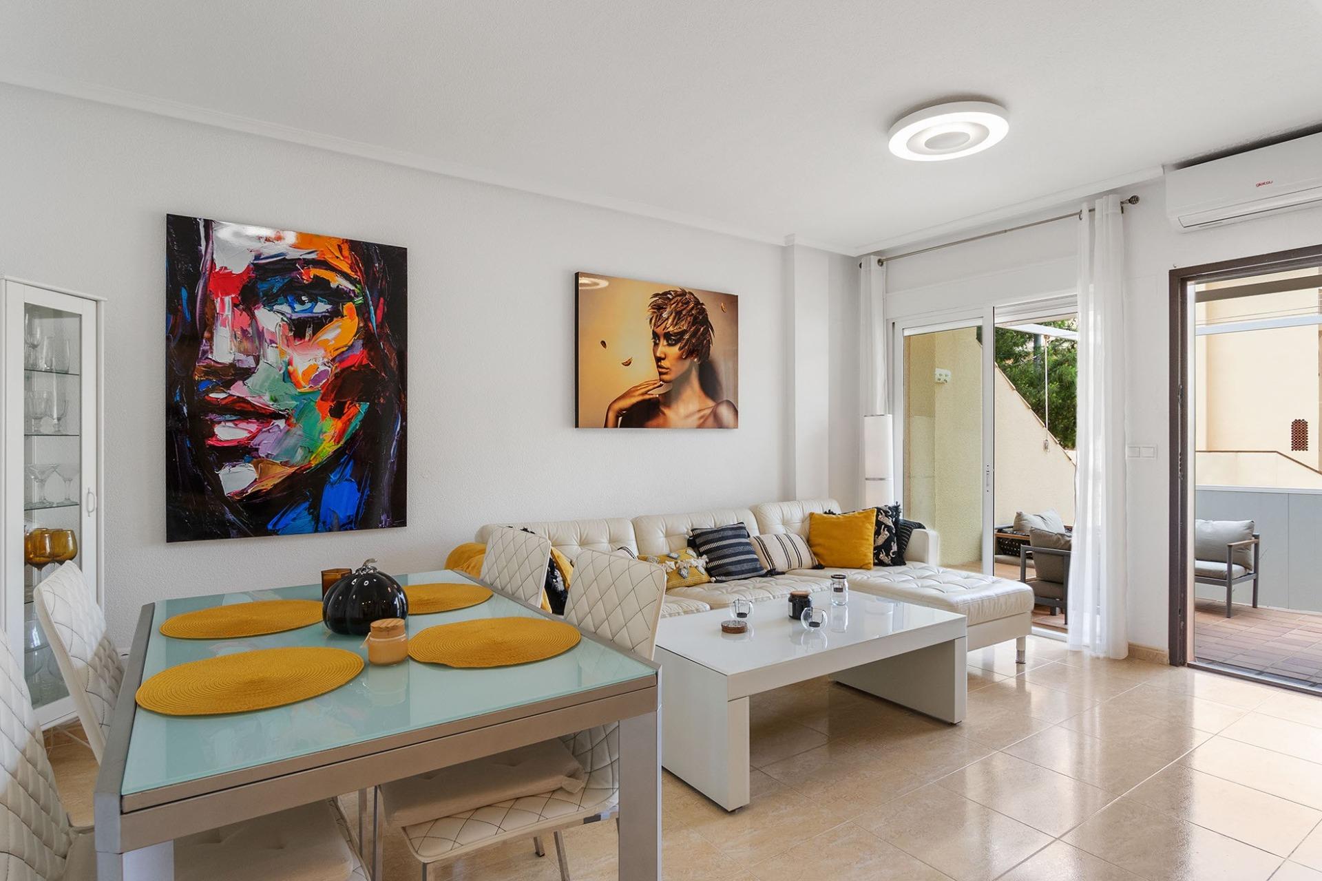 Apartment for sale in Alicante 3