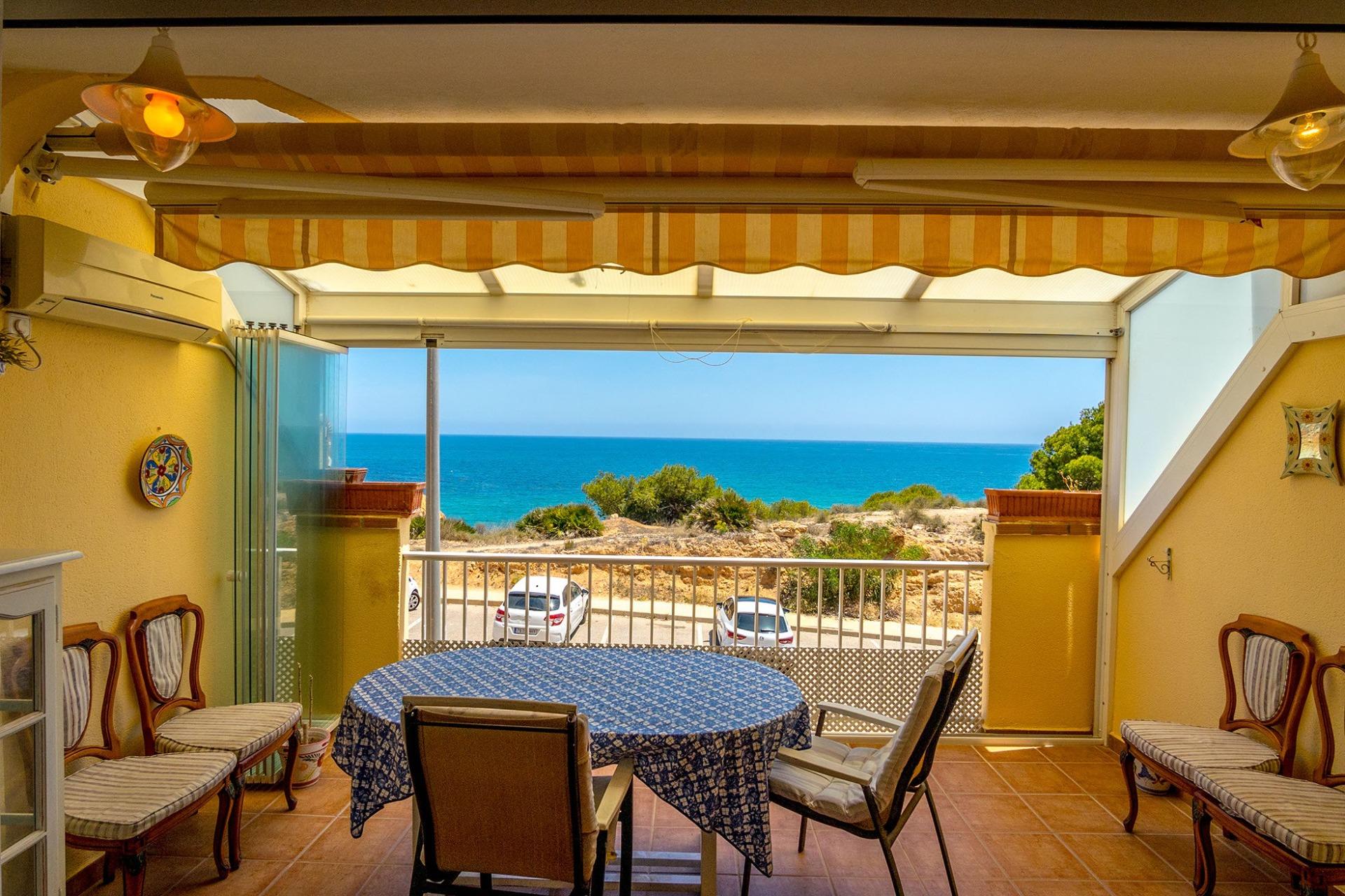 Townhouse for sale in Alicante 2