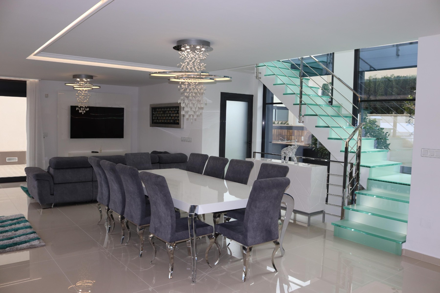 Villa for sale in Alicante 17