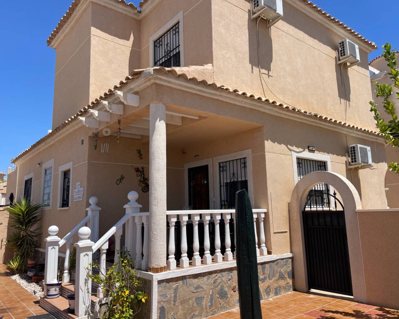 Villa for sale in Alicante 23