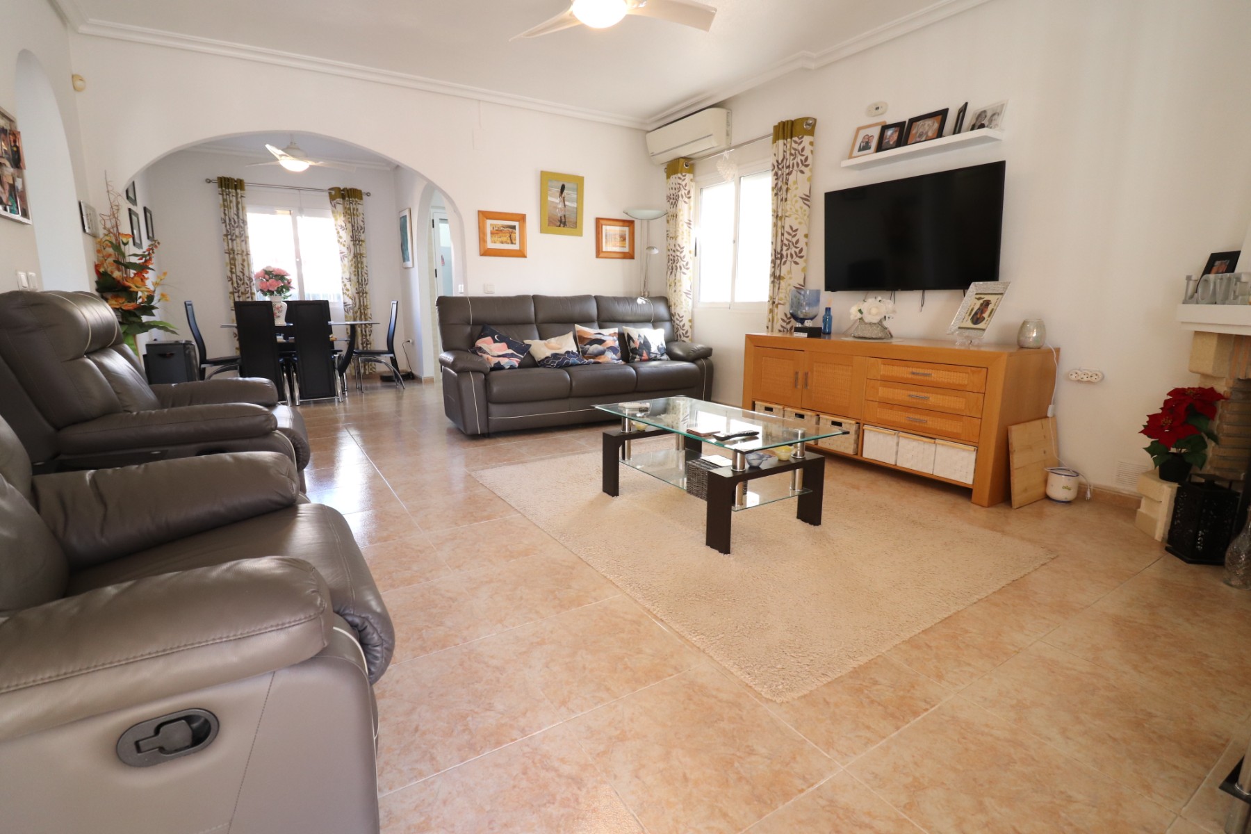 Villa for sale in Alicante 6