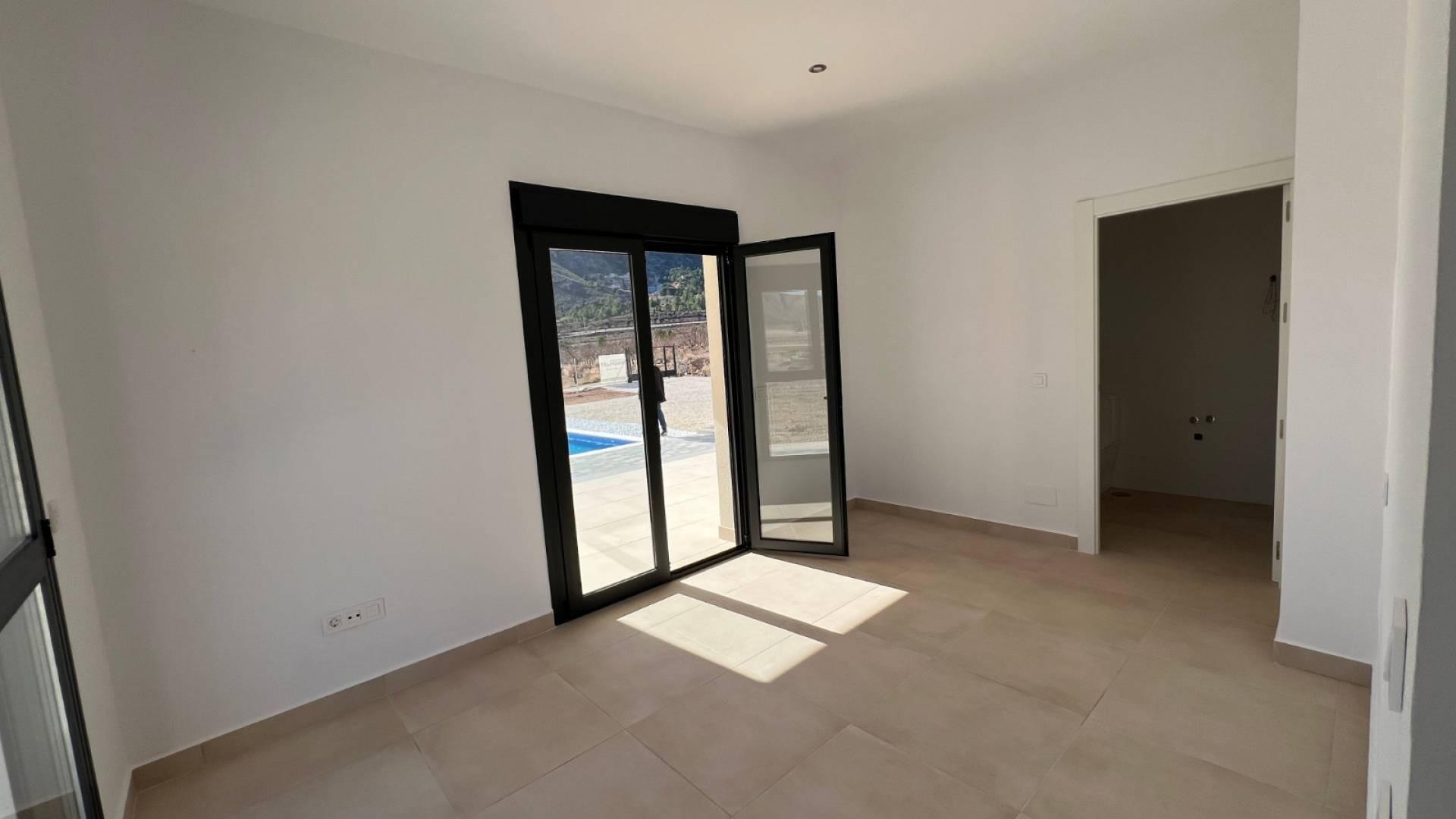 Villa à vendre à Alicante 15