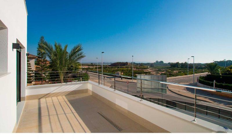 Villa for sale in Elche 16