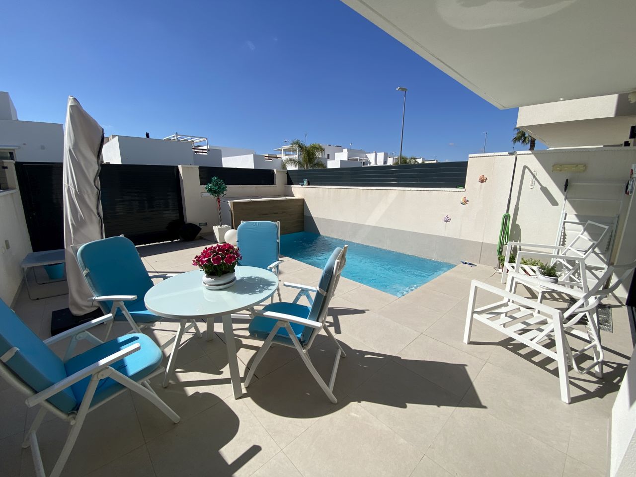 Villa à vendre à Alicante 2