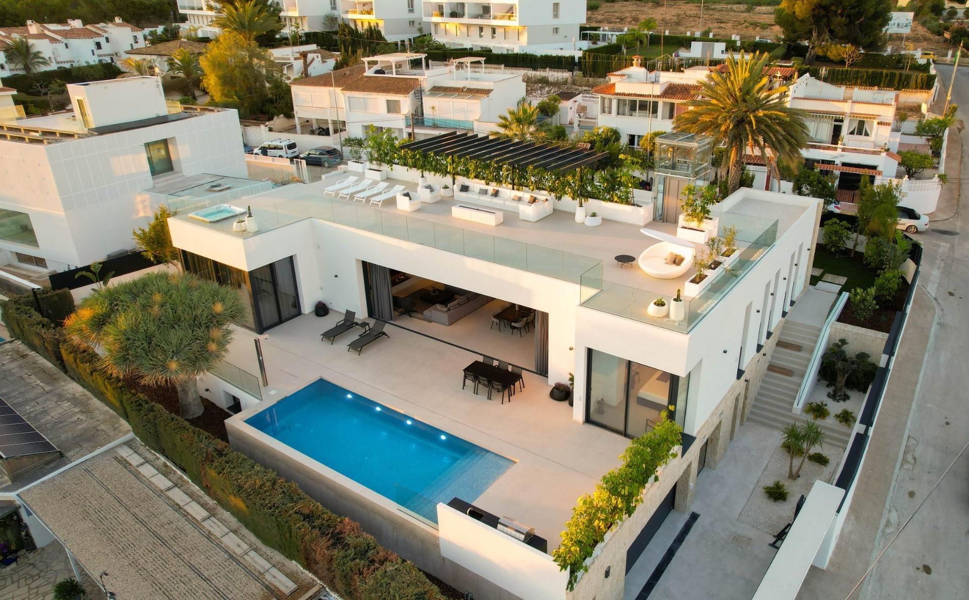 Villa for sale in Alicante 1