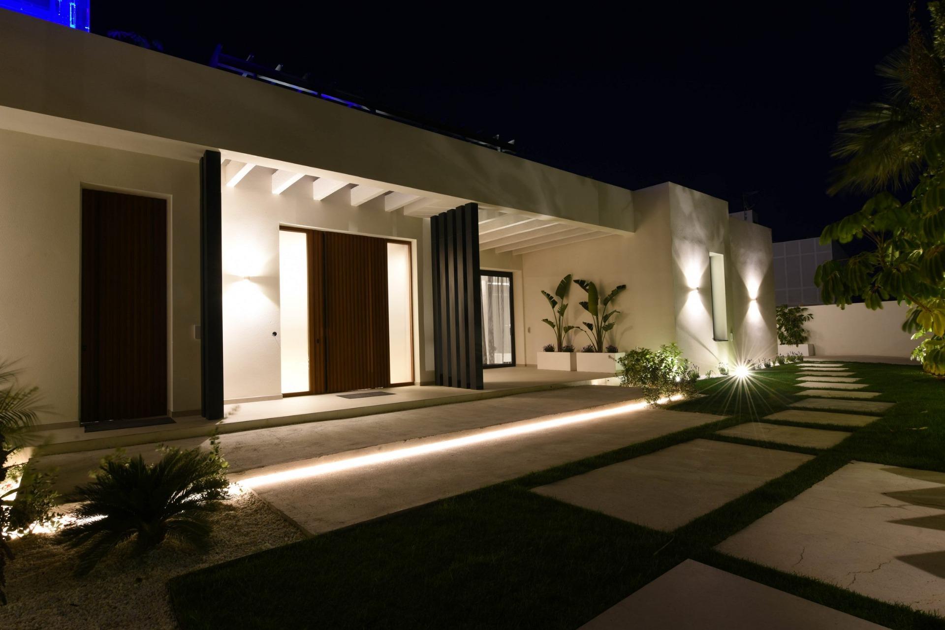 Villa for sale in Alicante 48