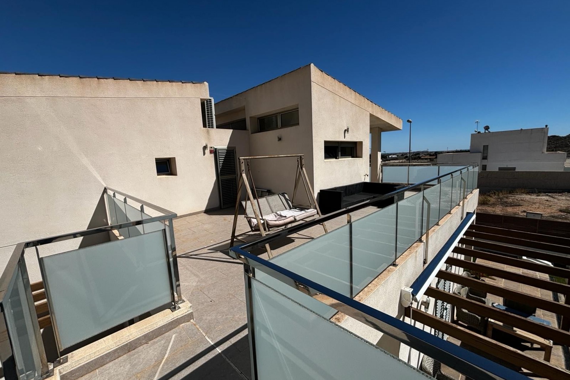 Villa te koop in Alicante 23