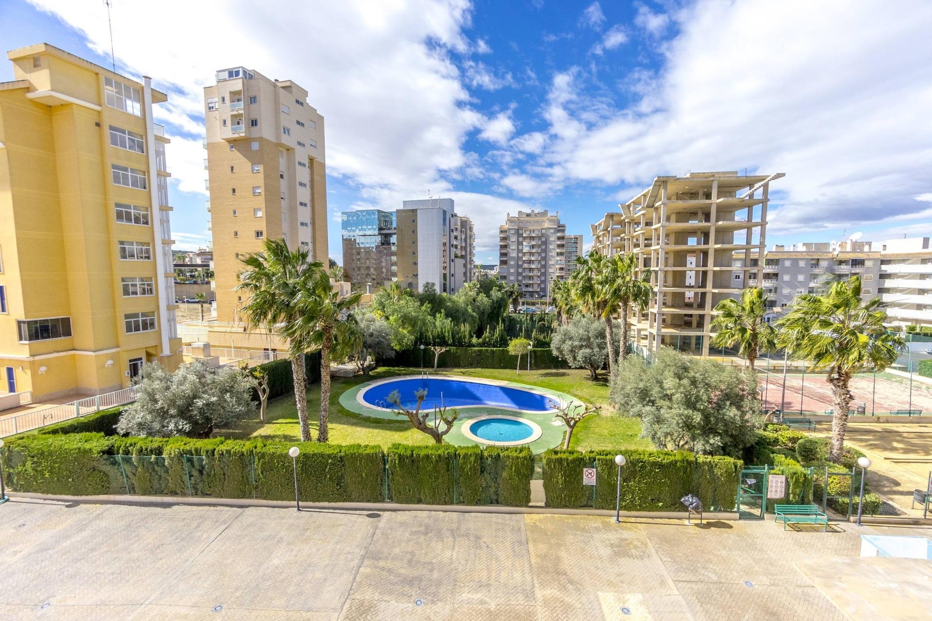 Apartamento en venta en Guardamar and surroundings 17