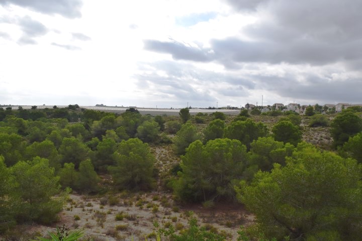 Chalé en venta en Alicante 7