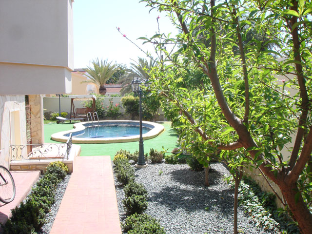 Villa for sale in Alicante 23