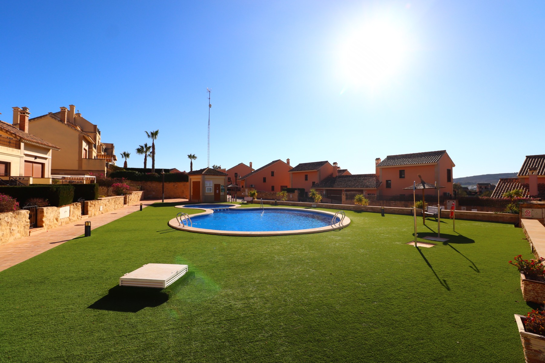 Townhouse te koop in Alicante 2