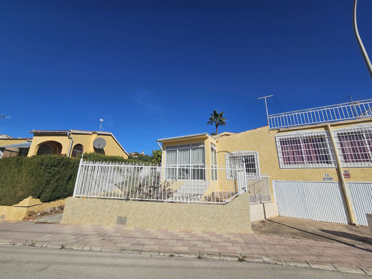 Villa for sale in Alicante 4