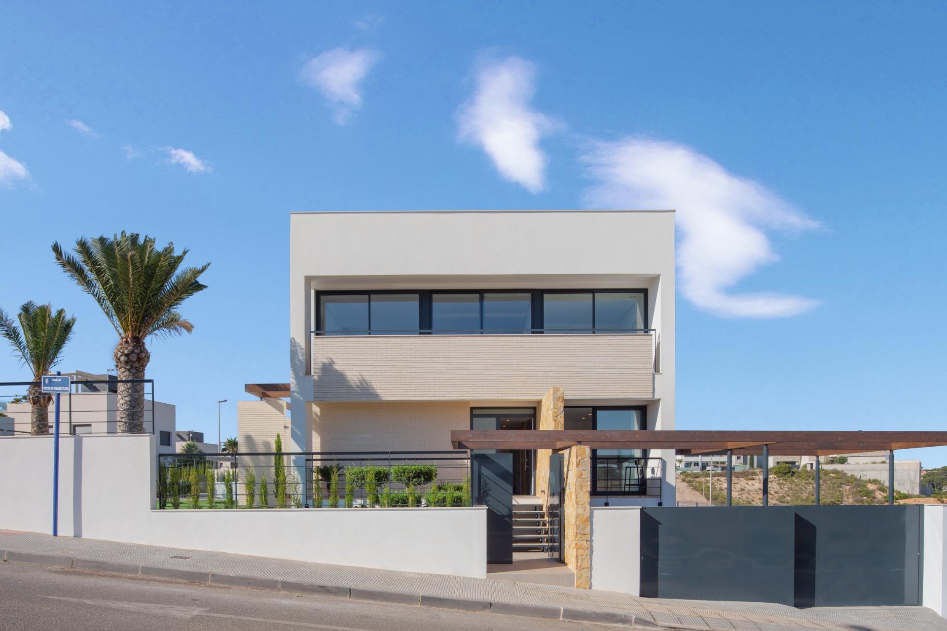 Villa à vendre à Alicante 2