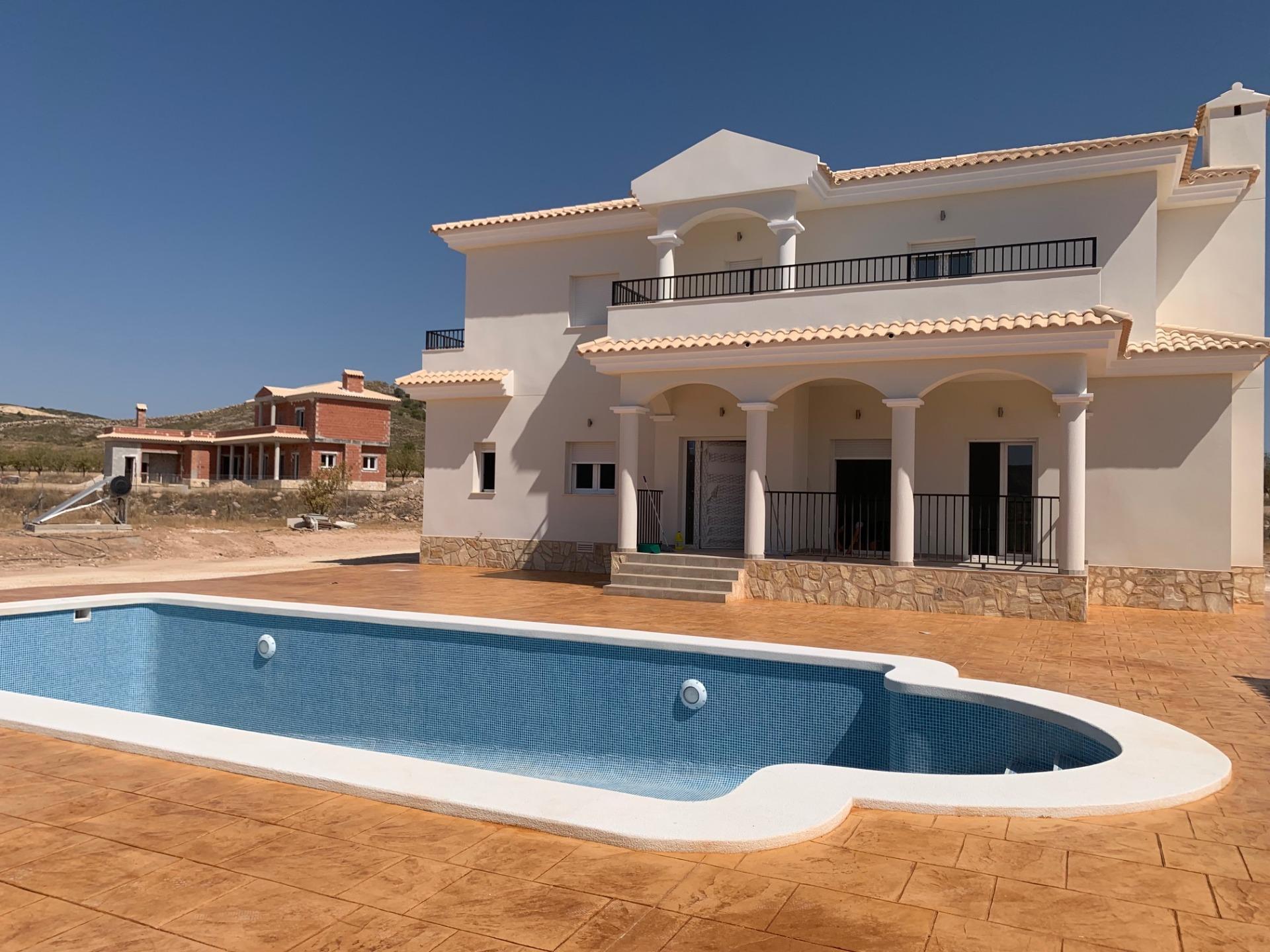 Villa for sale in Alicante 44