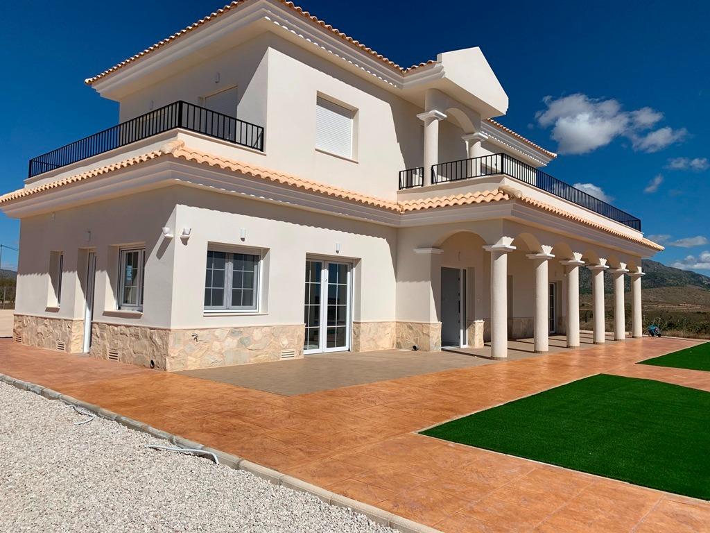 Villa te koop in Alicante 3