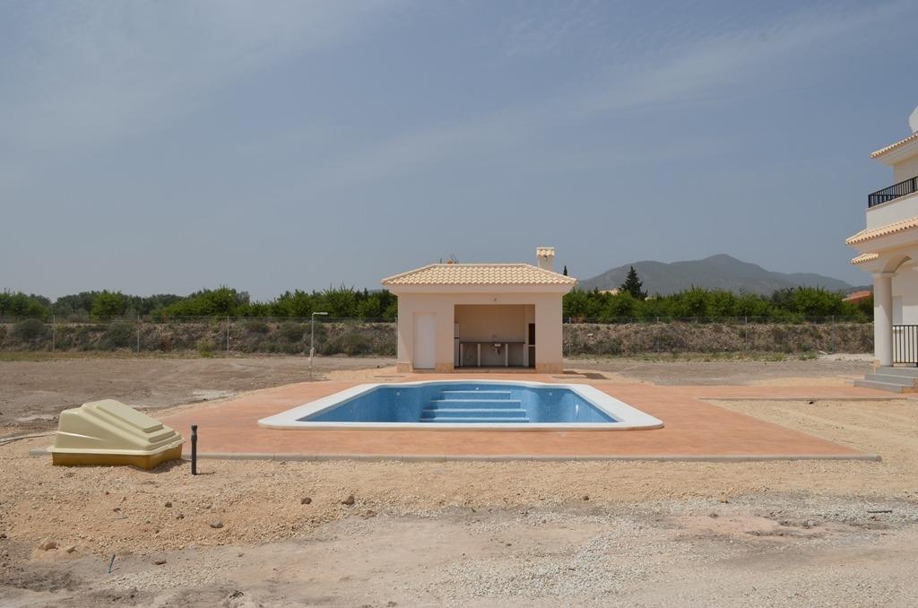 Villa till salu i Alicante 4