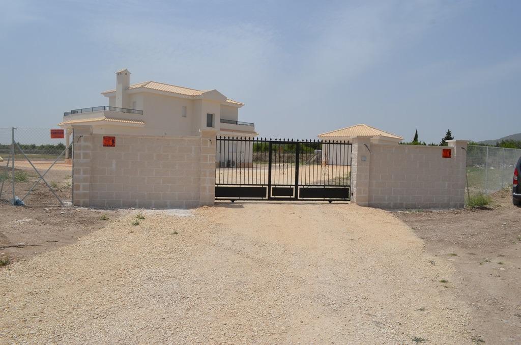 Villa te koop in Alicante 6