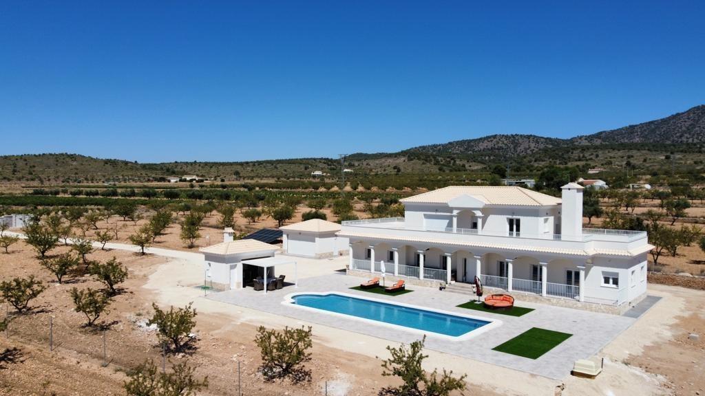 Villa for sale in Alicante 21