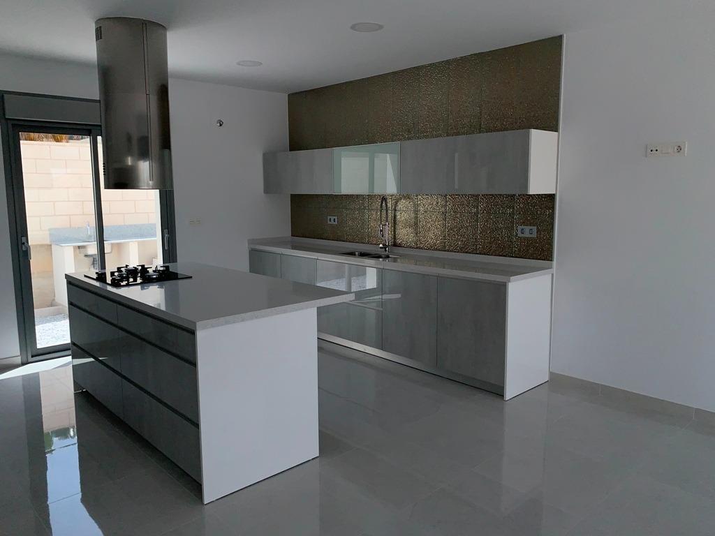 Villa for sale in Alicante 14