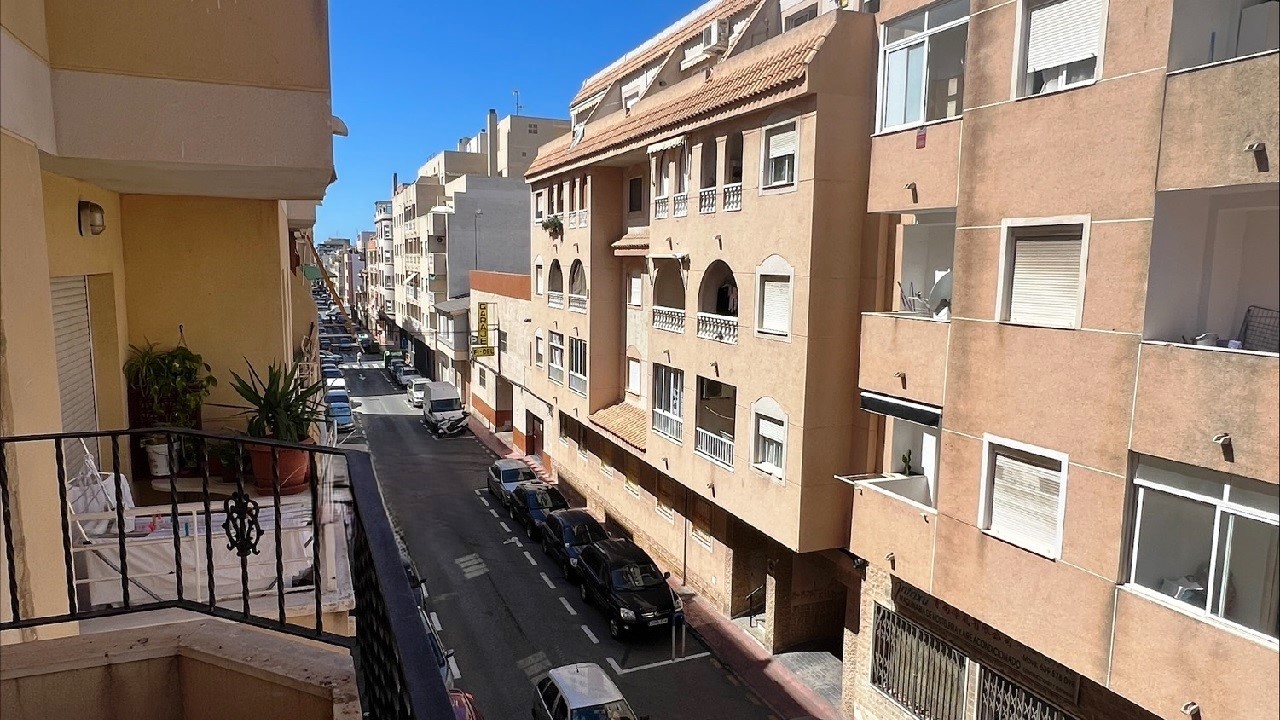 Apartment for sale in Torrevieja and surroundings 11