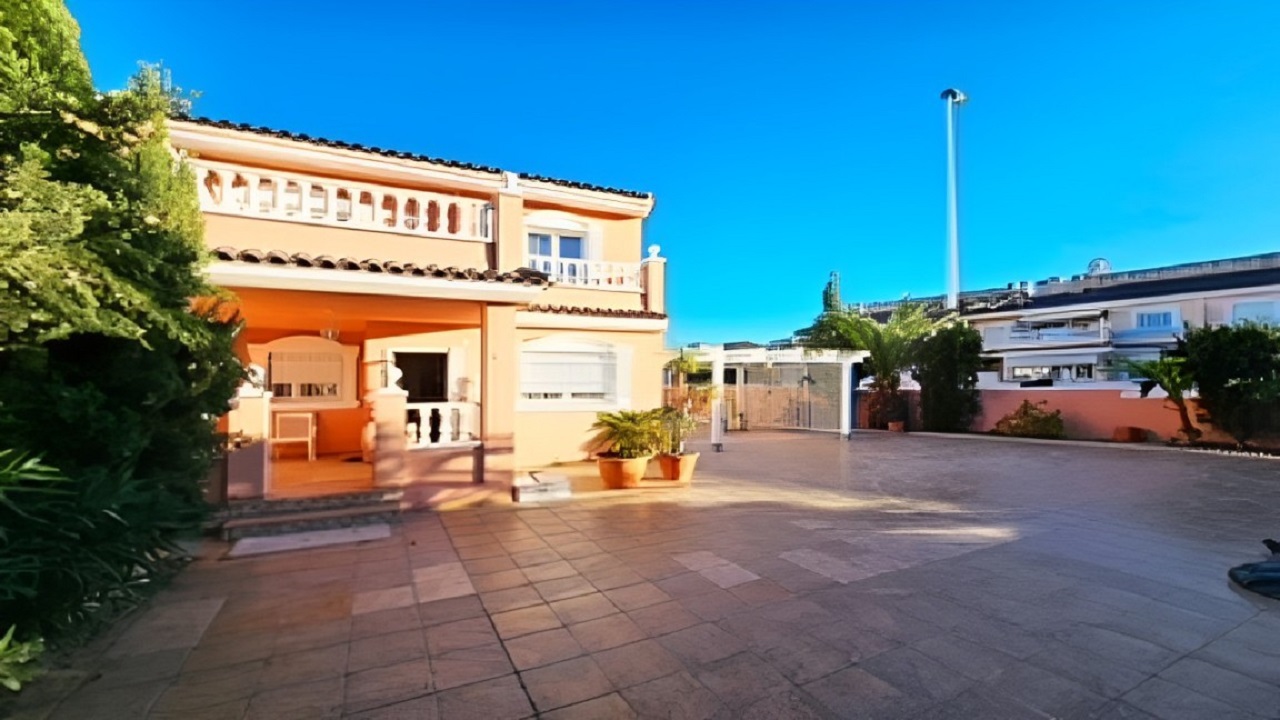 Villa till salu i Alicante 5