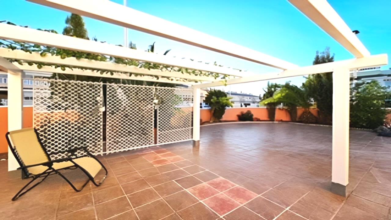 Villa for sale in Alicante 22