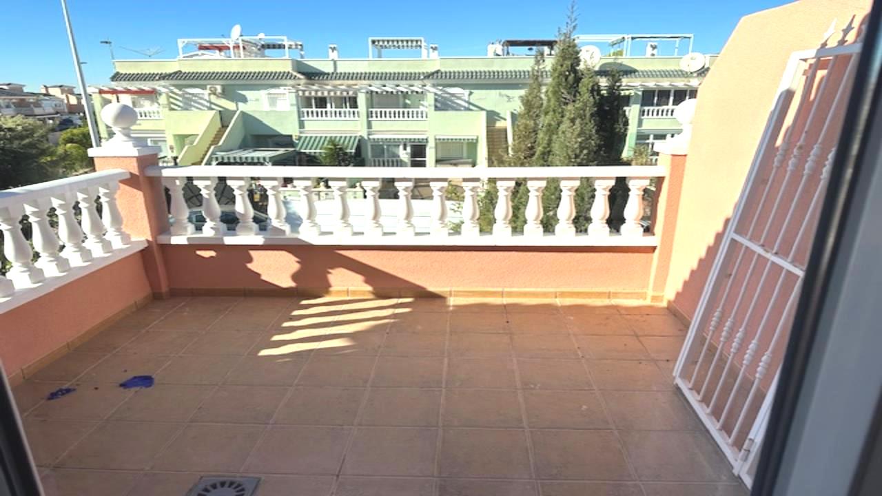 Villa for sale in Alicante 36